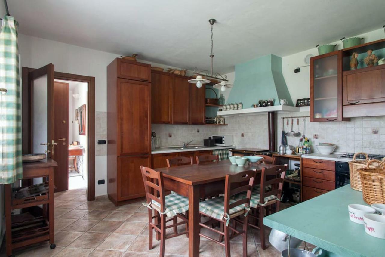 Casa Vacanze Il Noce Sovere Exterior foto
