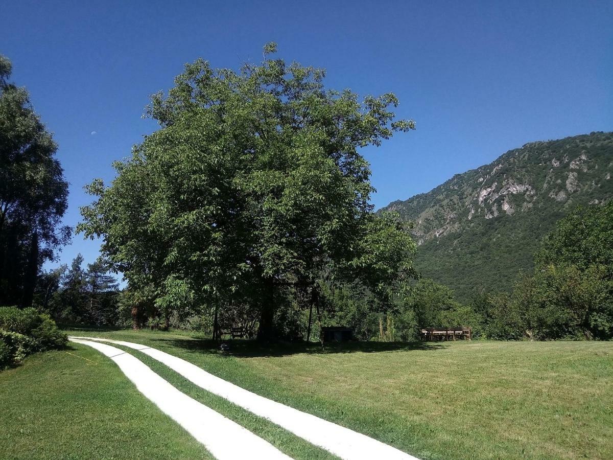 Casa Vacanze Il Noce Sovere Exterior foto